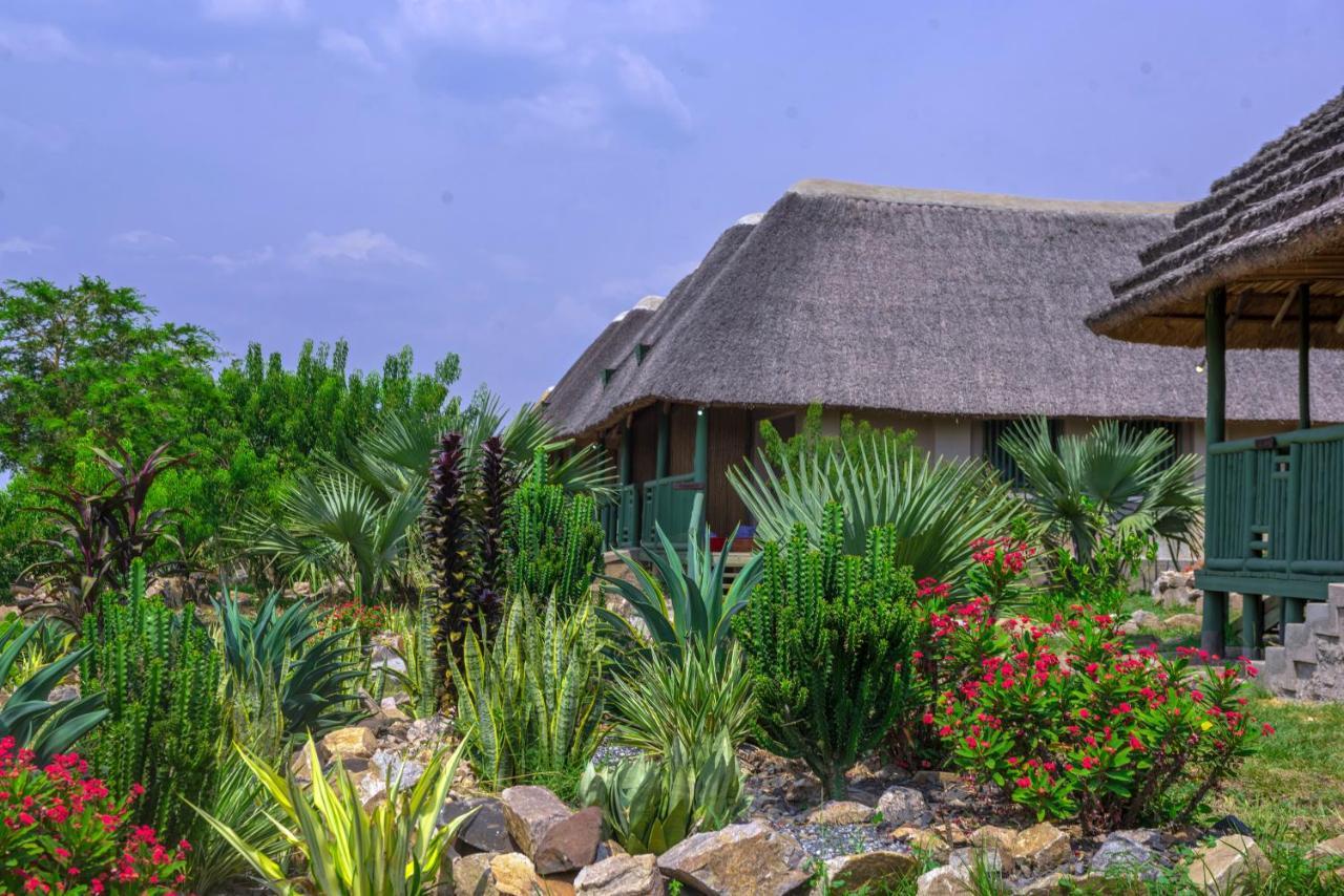 Tilenga Safari Lodge Arua Exterior foto