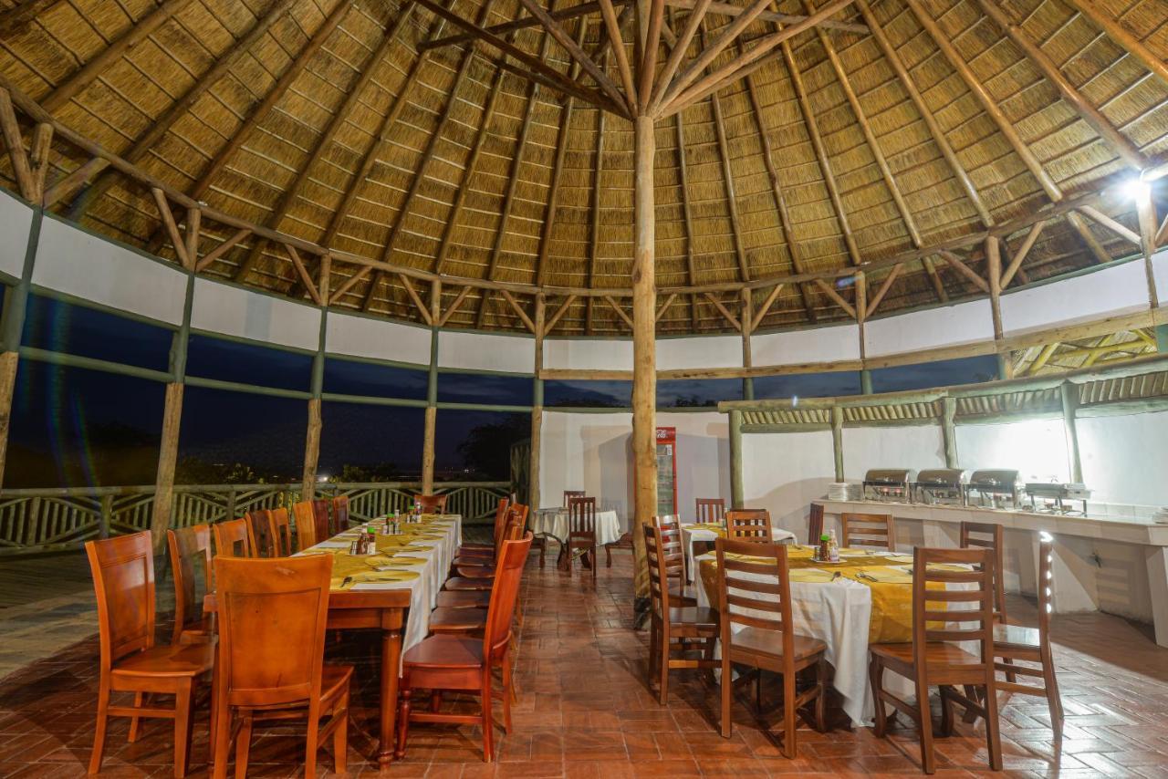 Tilenga Safari Lodge Arua Exterior foto